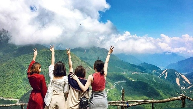 Mơ thấy đi du lịch xa cùng bạn bè là điềm lành Mơ thấy đi du lịch xa cùng bạn bè là điềm lành