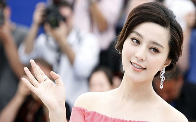 Chiêm bao thấy người nổi tiếng liên quan đến số nào Chiêm bao thấy người nổi tiếng liên quan đến số nào