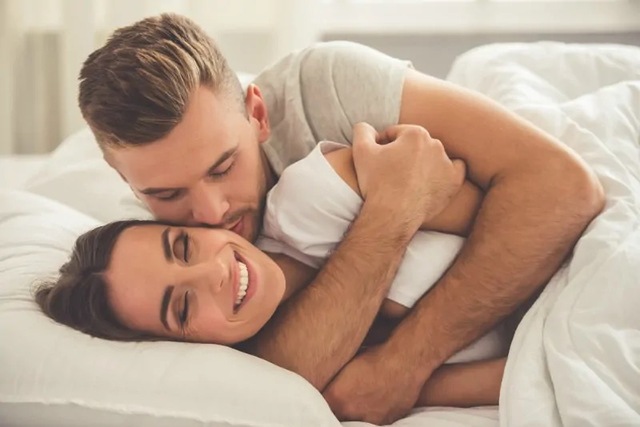 Nằm mơ thấy vợ quan hệ với người khác là điềm gì? Cập nhập số đề may mắn