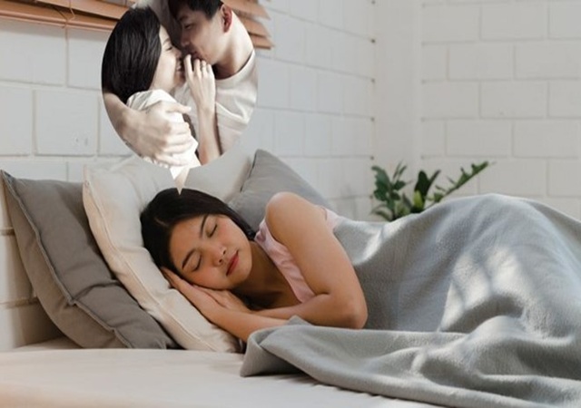 Mơ thấy quan hệ với người yêu cũ là điềm gì