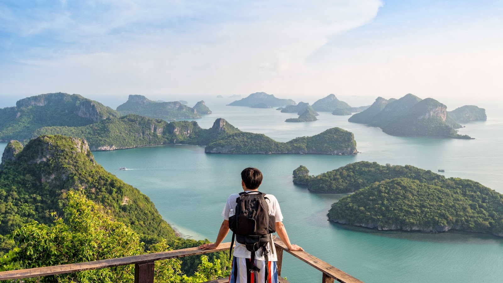 Bạn muốn biết mơ thấy đi du lịch đánh con gì may mắn?