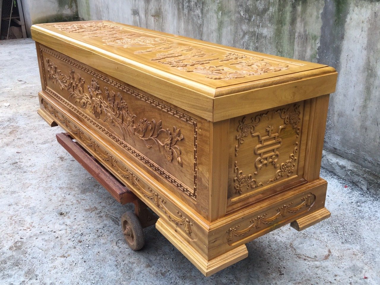 Giải mã mơ thấy quan tài người chết theo từng trường hợp cụ thể Giải mã mơ thấy quan tài người chết theo từng trường hợp cụ thể
